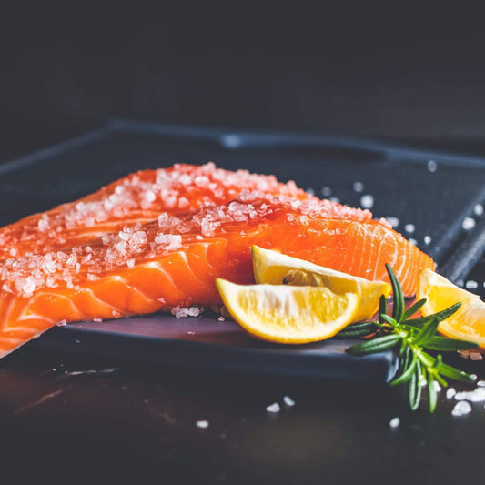 Fresh Sashimi Grade Salmon Fillet (Skinless)